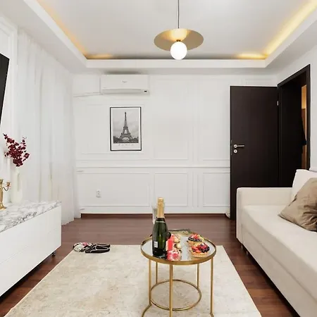 Little Paris Boutique