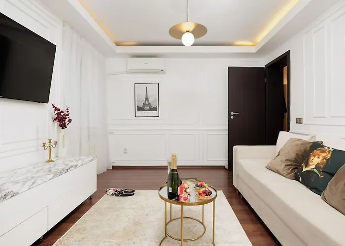 Little Paris Boutique