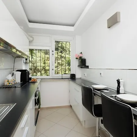 Little Paris Boutique Apartmán
